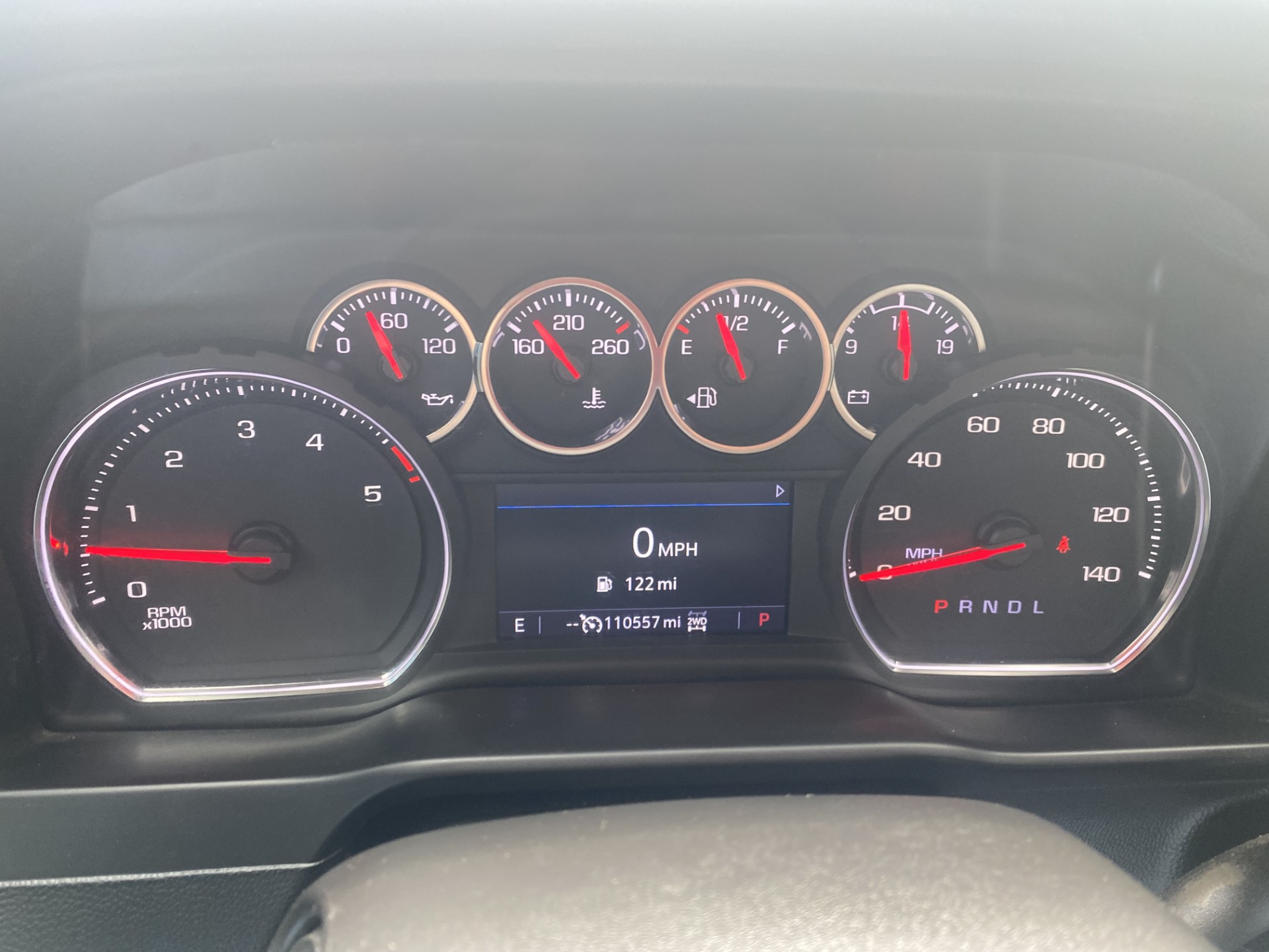 Used 2022 Silver Ice Metallic Chevrolet Custom image 16