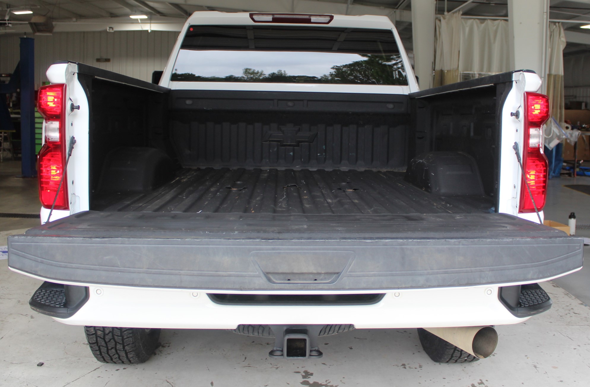 2021 Chevrolet Silverado 2500HD LT photo 4