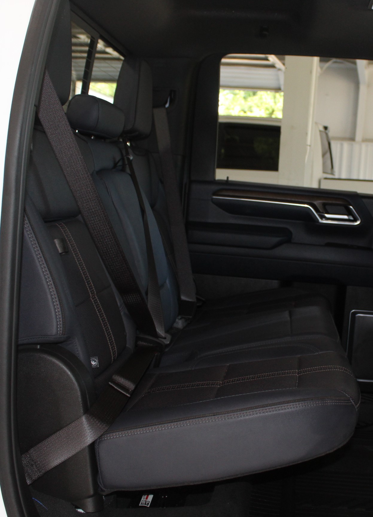 2024 Chevrolet Silverado 2500HD High Country photo 12