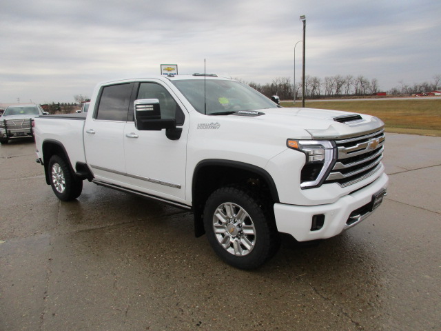 2024 Chevrolet Silverado 2500HD High Country's photo
