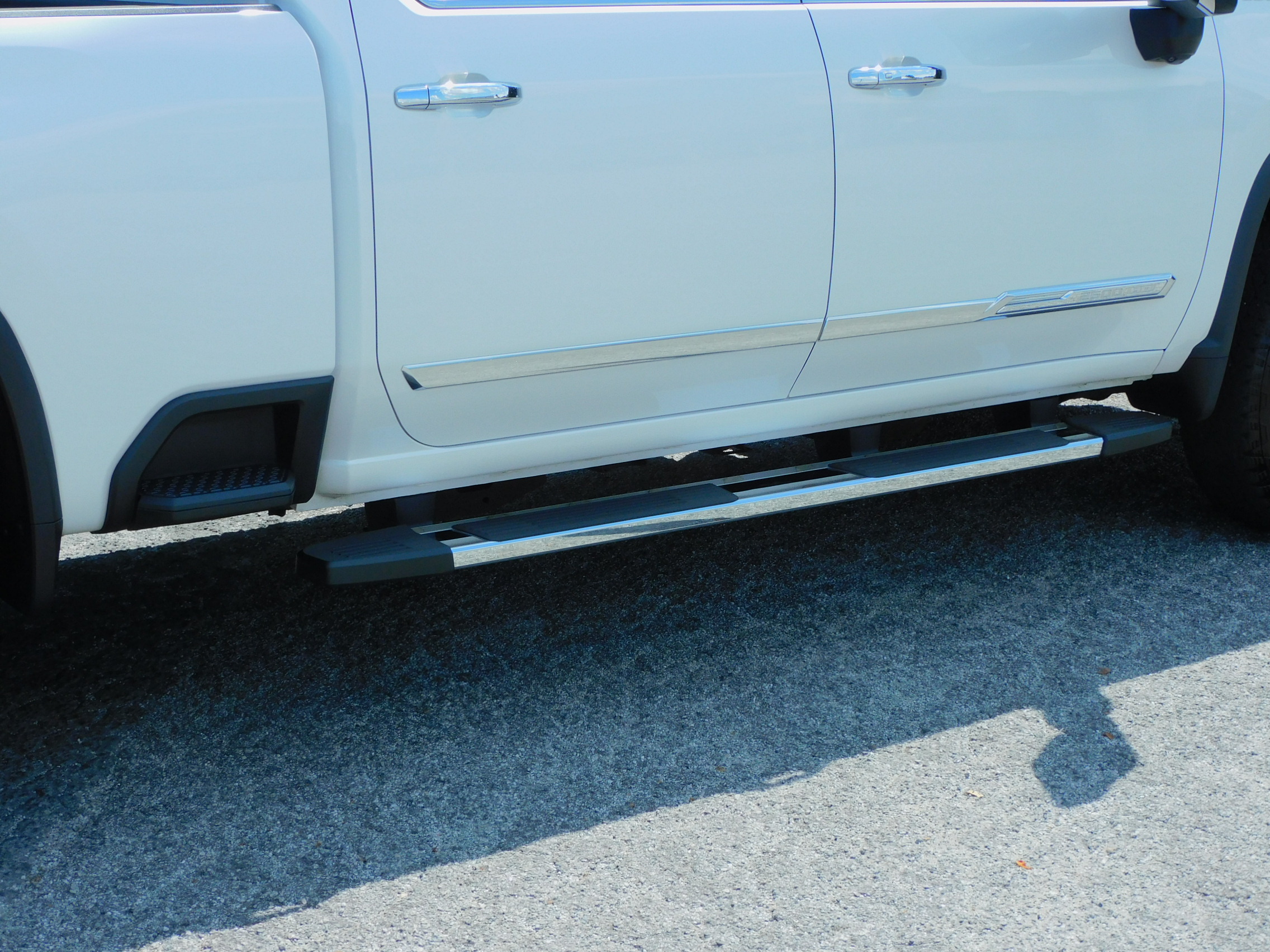 2024 Chevrolet Silverado 2500HD High Country photo 8