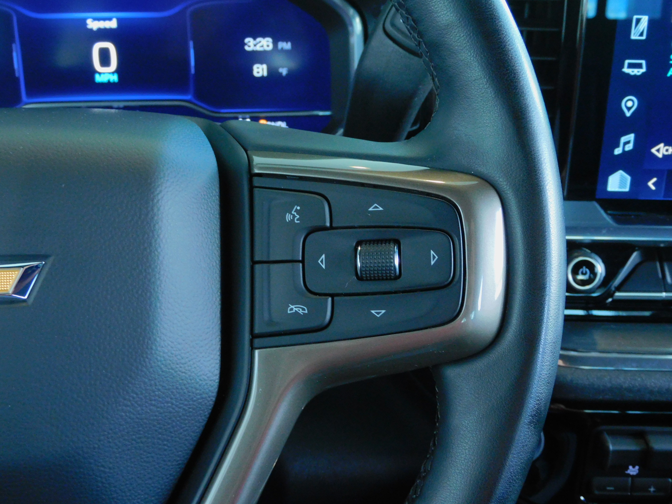 2024 Chevrolet Silverado 2500HD High Country photo 24