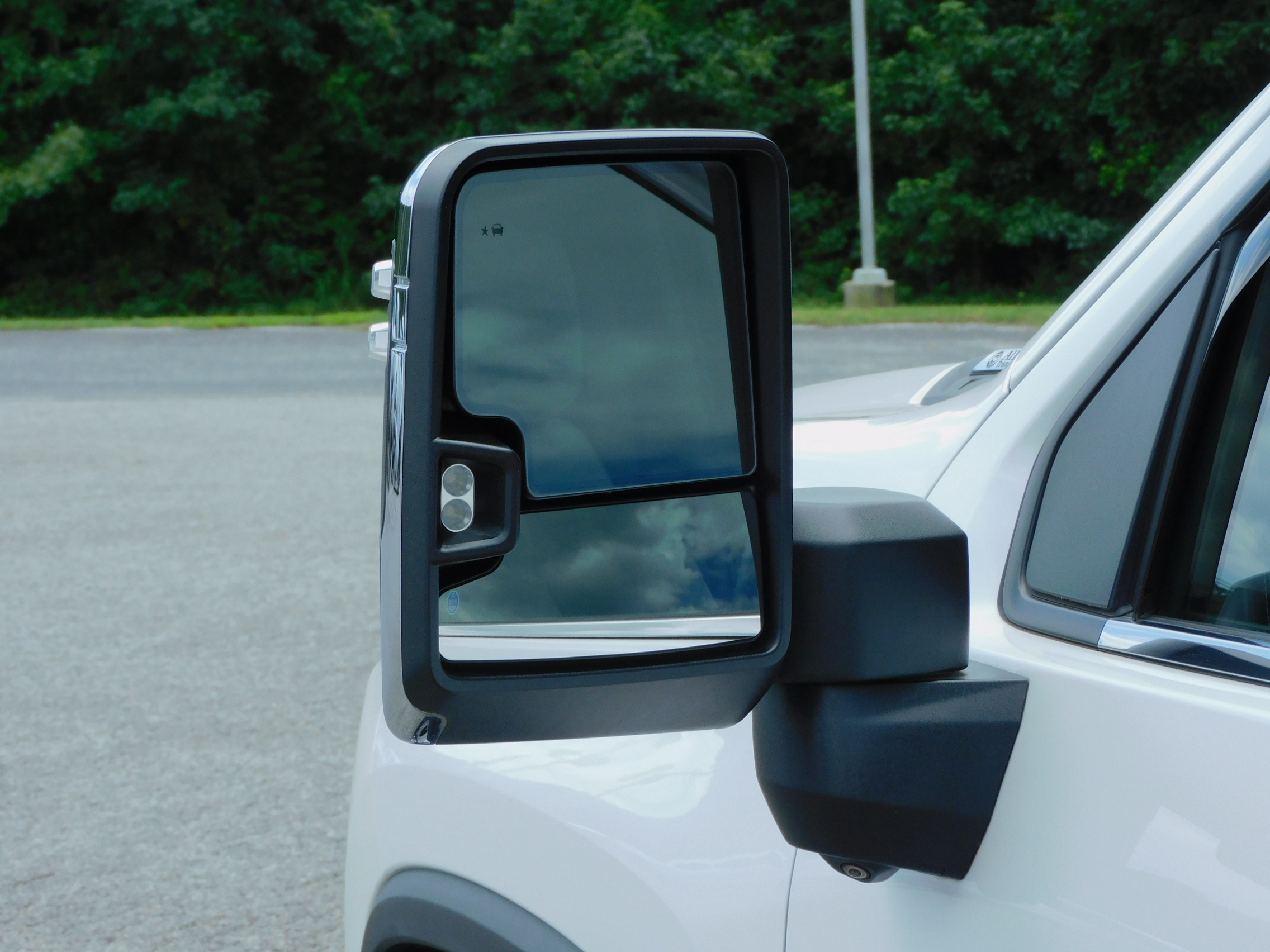 2021 Chevrolet Silverado 3500HD LTZ photo 9