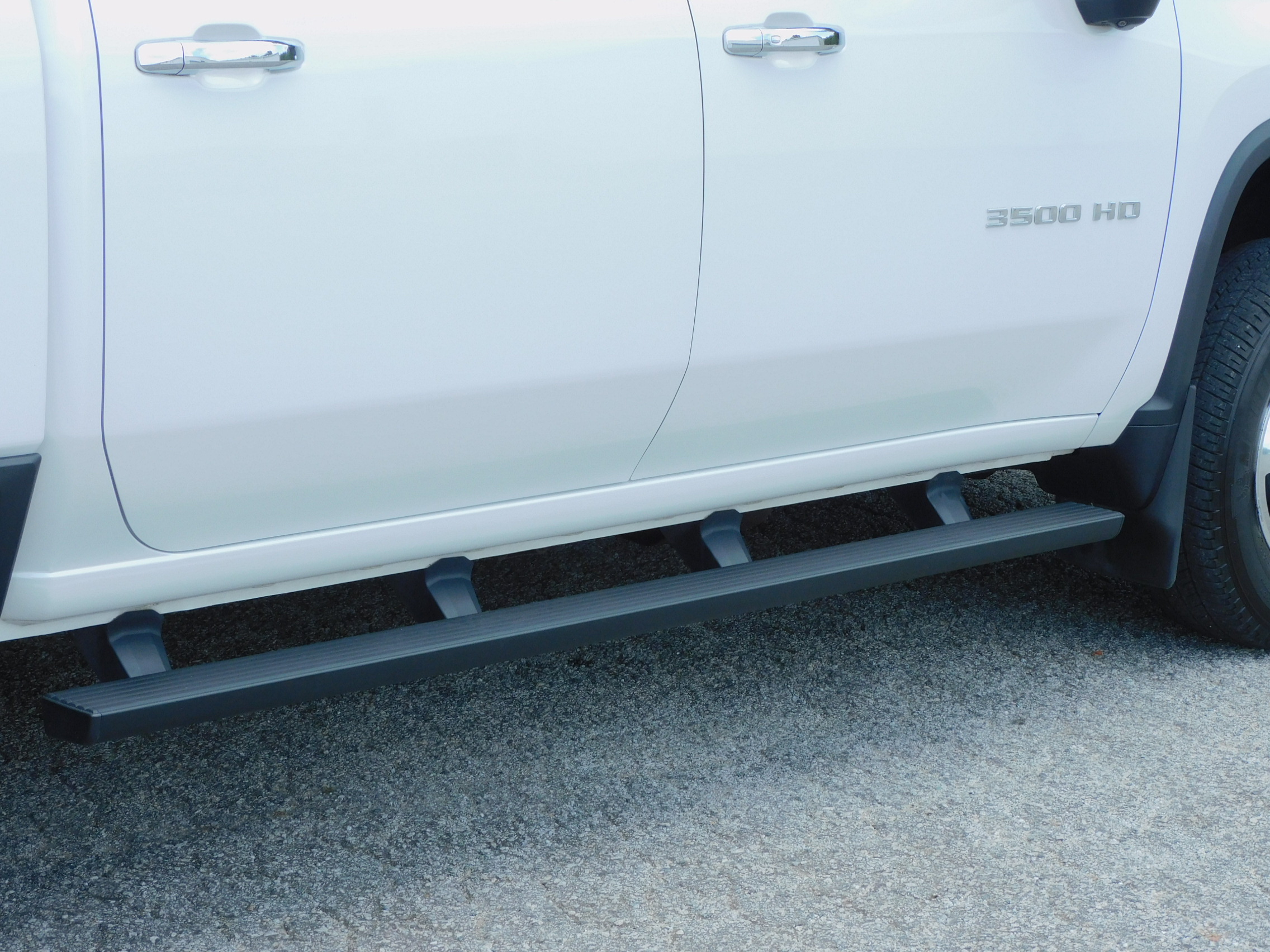 2021 Chevrolet Silverado 3500HD LTZ photo 4
