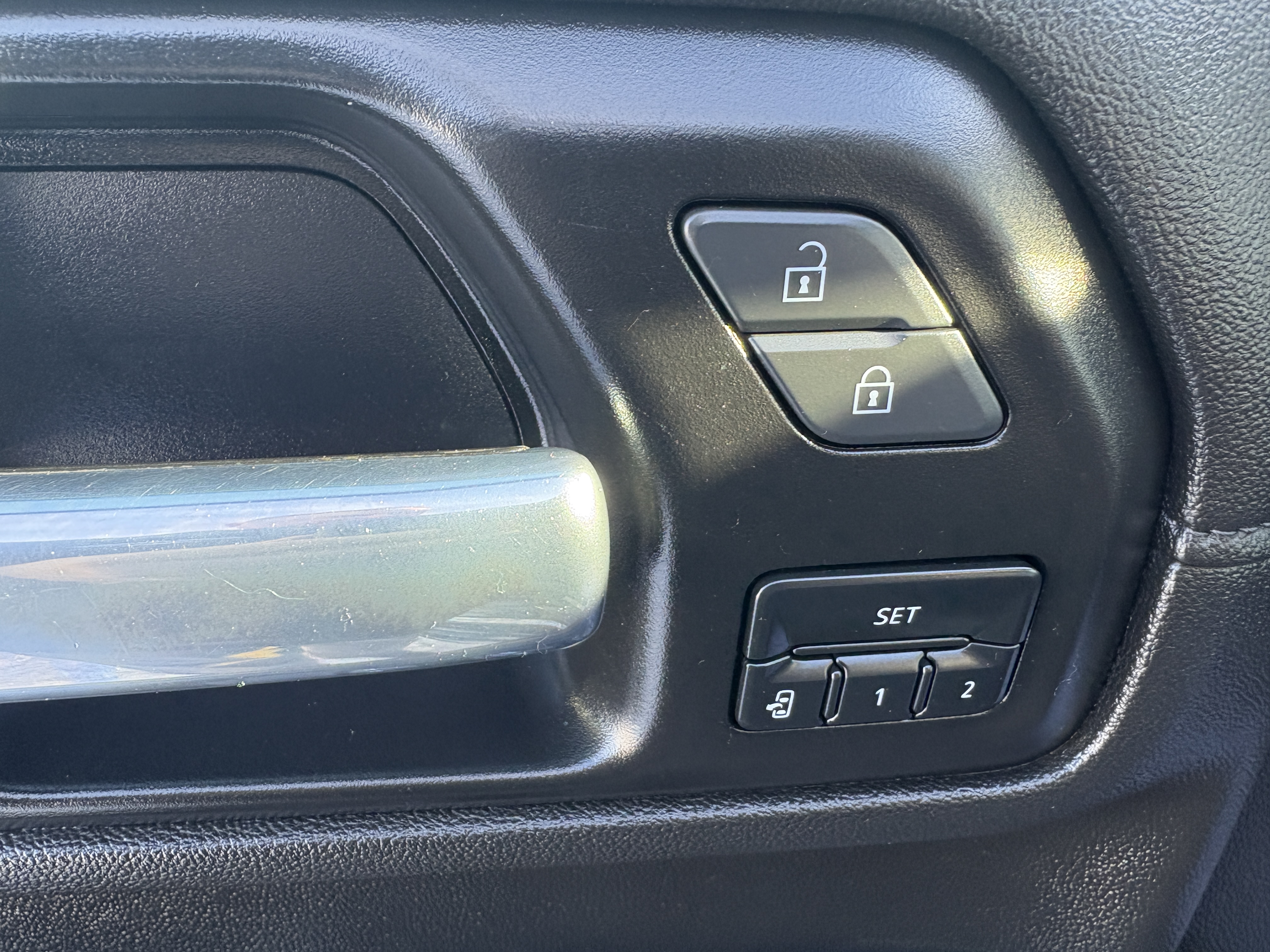 2022 Chevrolet Silverado 3500HD High Country - Photo 14