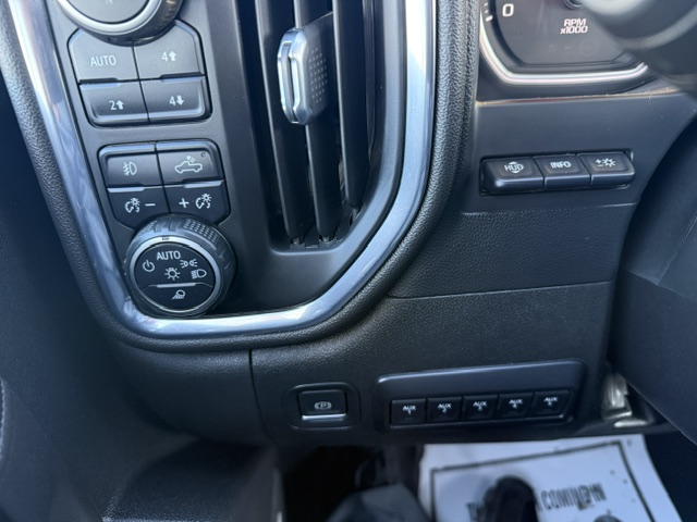2022 Chevrolet Silverado 3500HD High Country - Photo 13