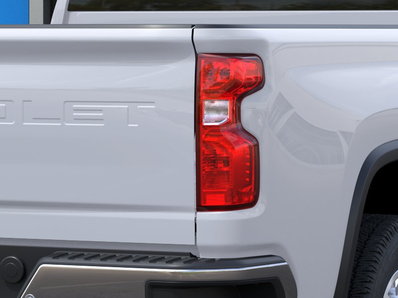 New 2026 Summit White Chevrolet WT image 45