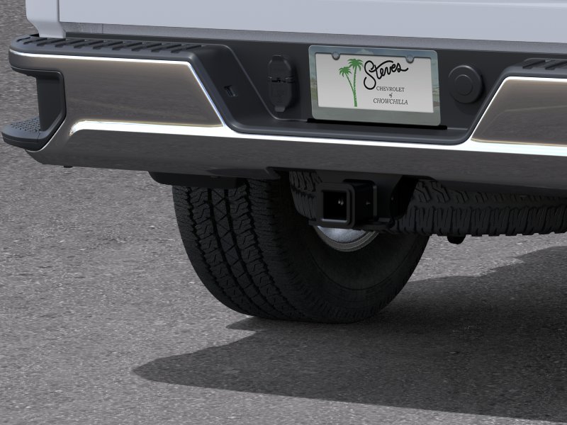 New 2026 Summit White Chevrolet WT image 38