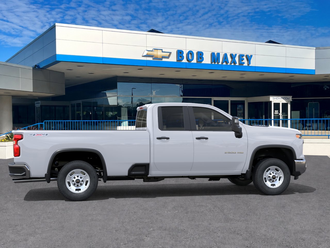 New 2026 Summit White Chevrolet WT image 5