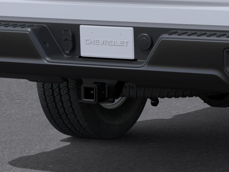 New 2026 Summit White Chevrolet WT image 14