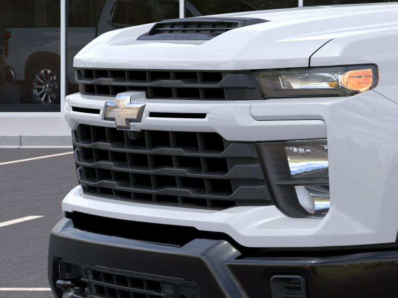 2026 Chevrolet Silverado 2500HD Custom photo 13