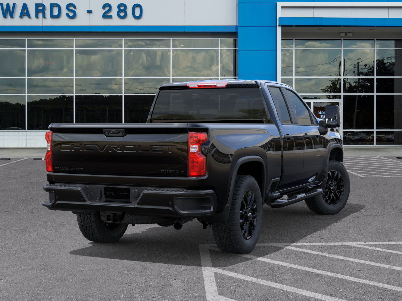2026 Chevrolet Silverado 2500HD Custom photo 4