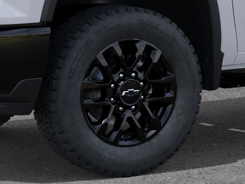 2025 Chevrolet Silverado 2500HD Custom photo 9