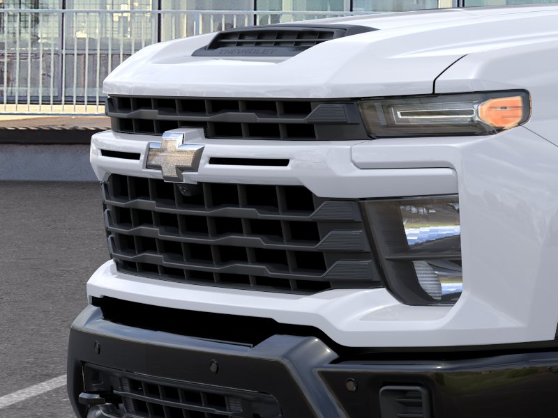 New 2026 Summit White Chevrolet Custom image 37