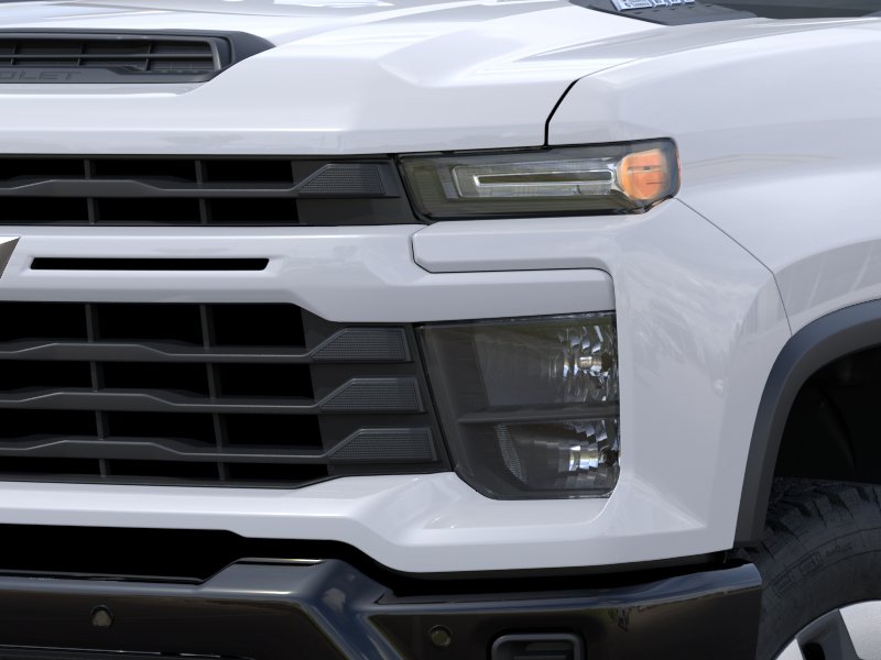 New 2026 Summit White Chevrolet Custom image 34