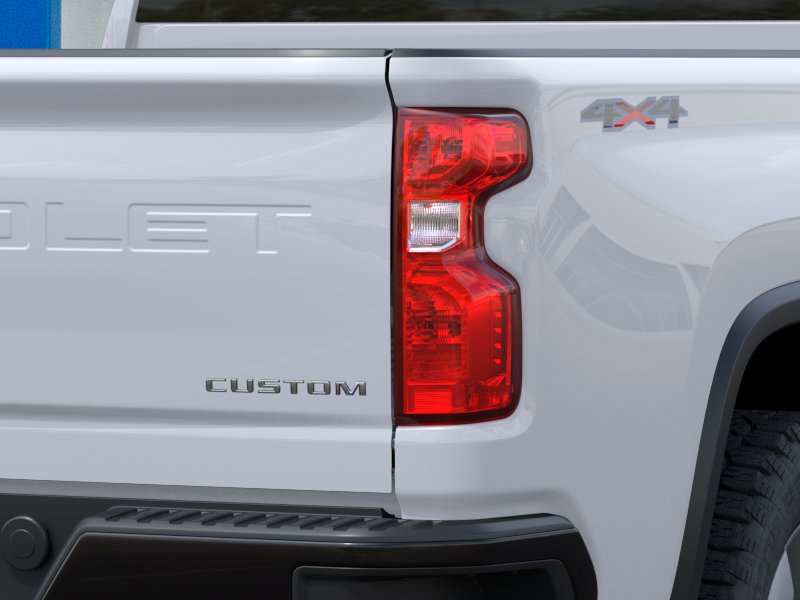 New 2026 Summit White Chevrolet Custom image 35