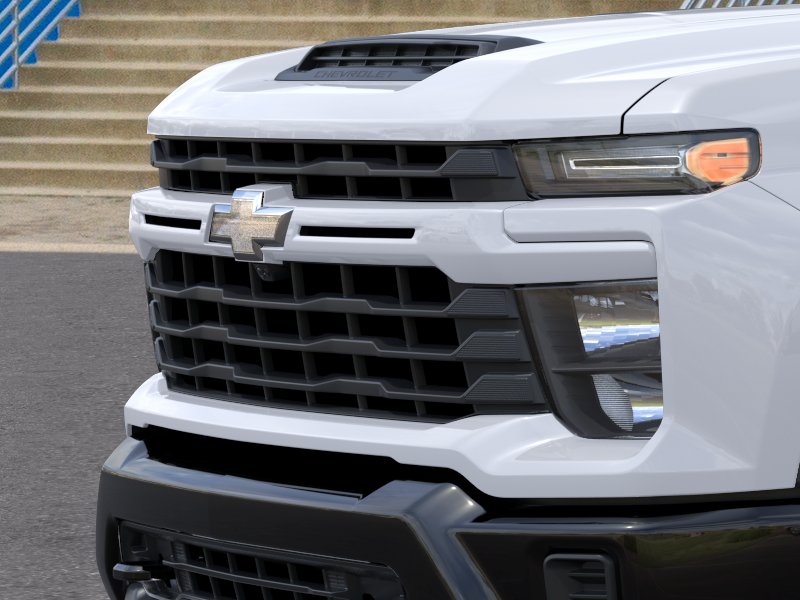 New 2026 Summit White Chevrolet Custom image 37