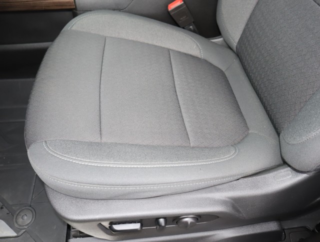 Used 2021 Silver Ice Metallic Chevrolet LT image 14