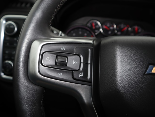 Used 2021 Silver Ice Metallic Chevrolet LT image 25