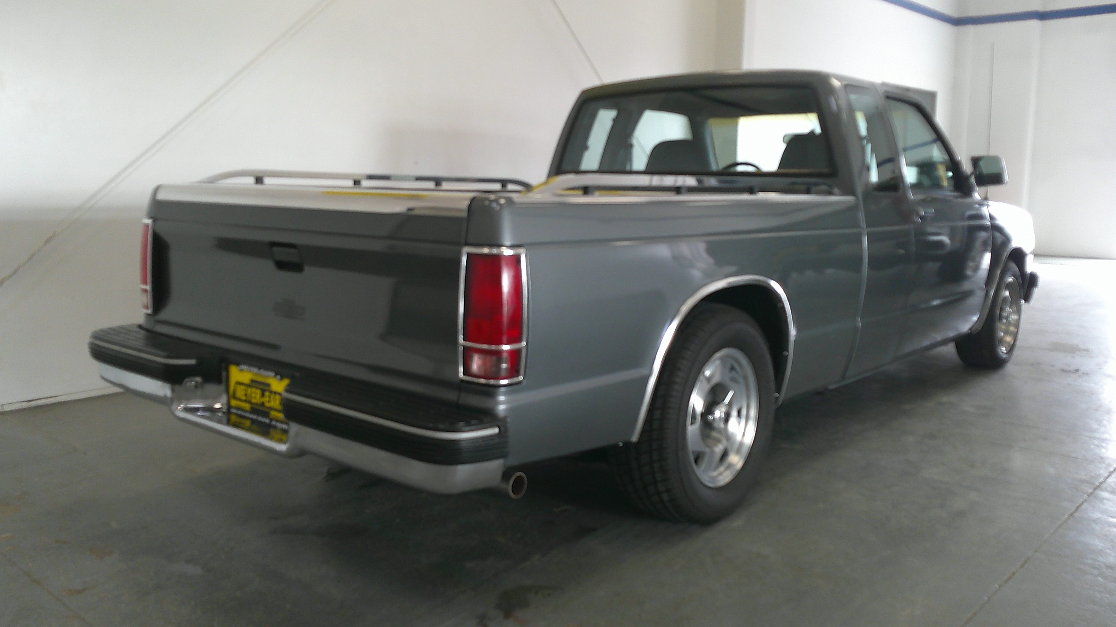 1992 Chevrolet S-10 - Photo 2