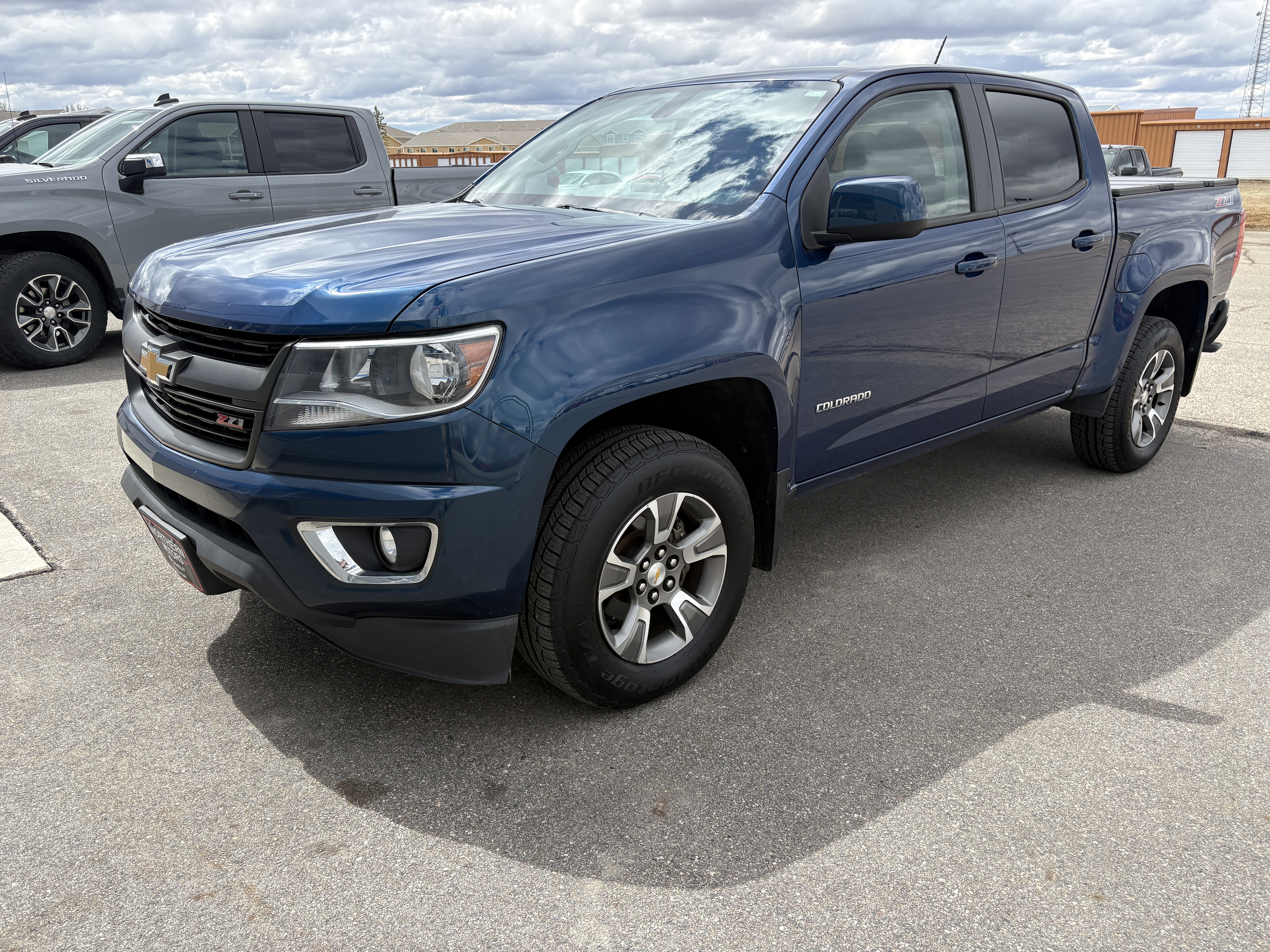 Used 2019 Chevrolet Colorado Z71 with VIN 1GCGTDEN8K1105884 for sale in Thief River Falls, Minnesota