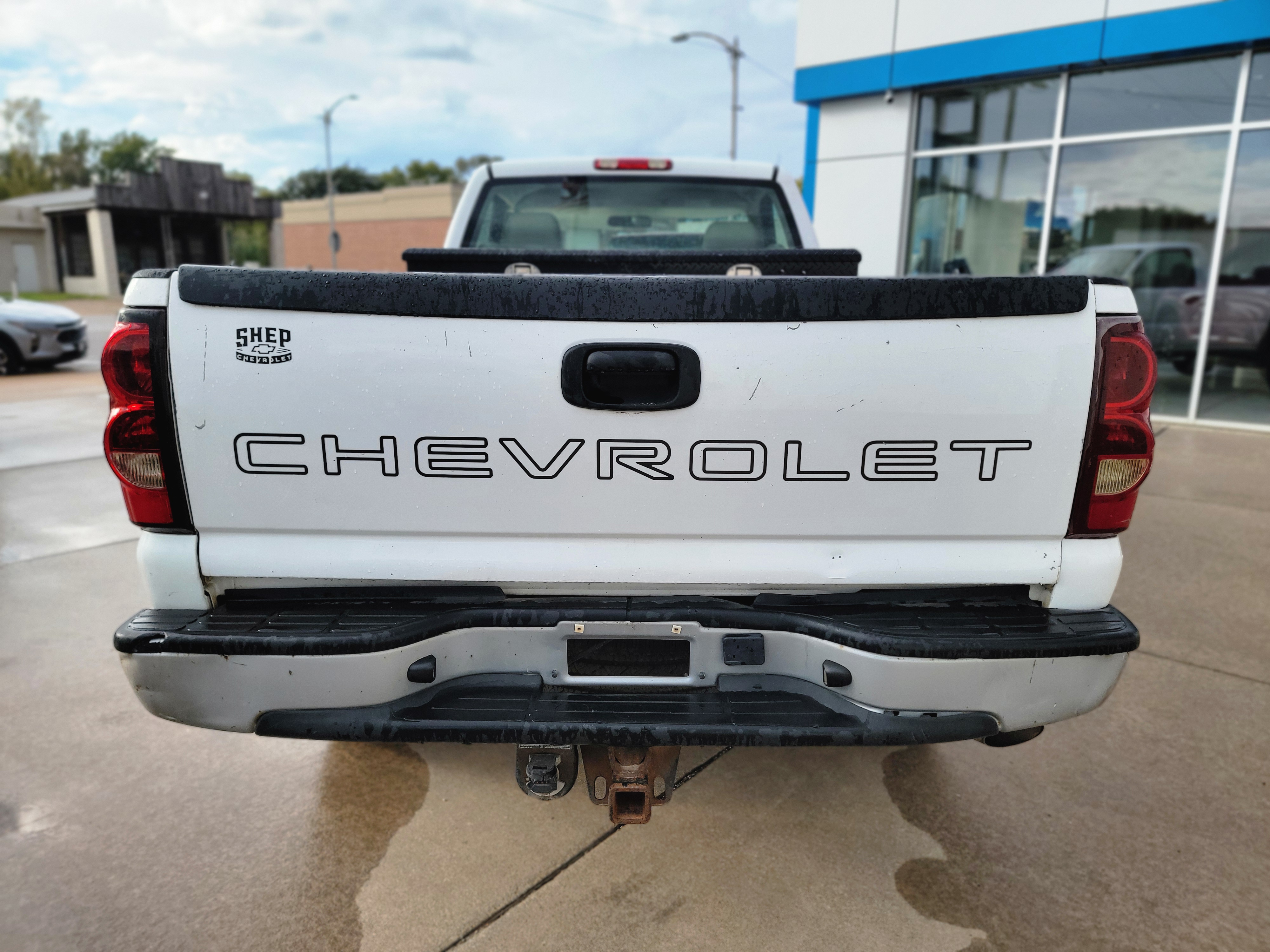 Used 2007 Summit White Chevrolet Work Truck image 6