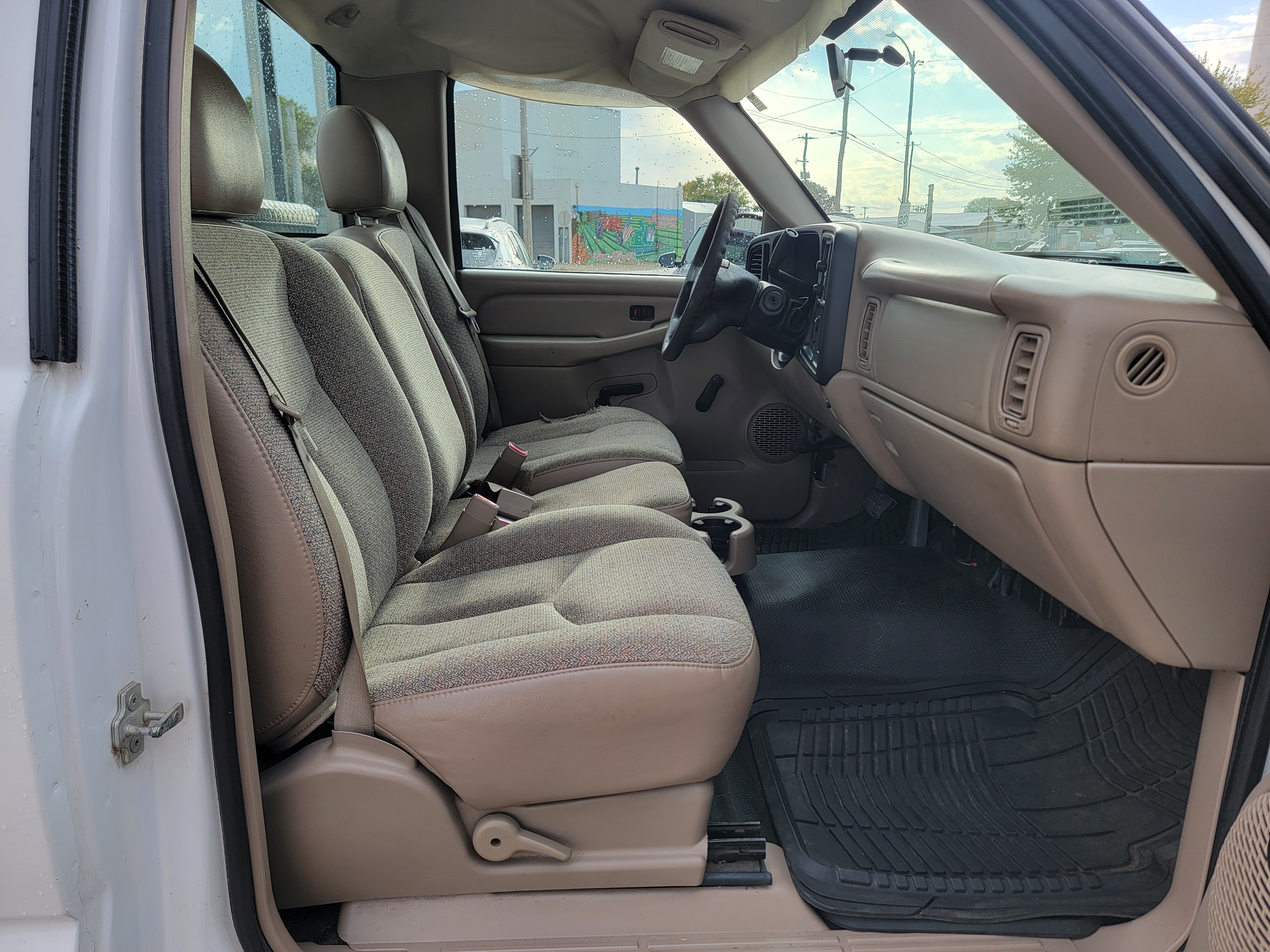 Used 2007 Summit White Chevrolet Work Truck image 24