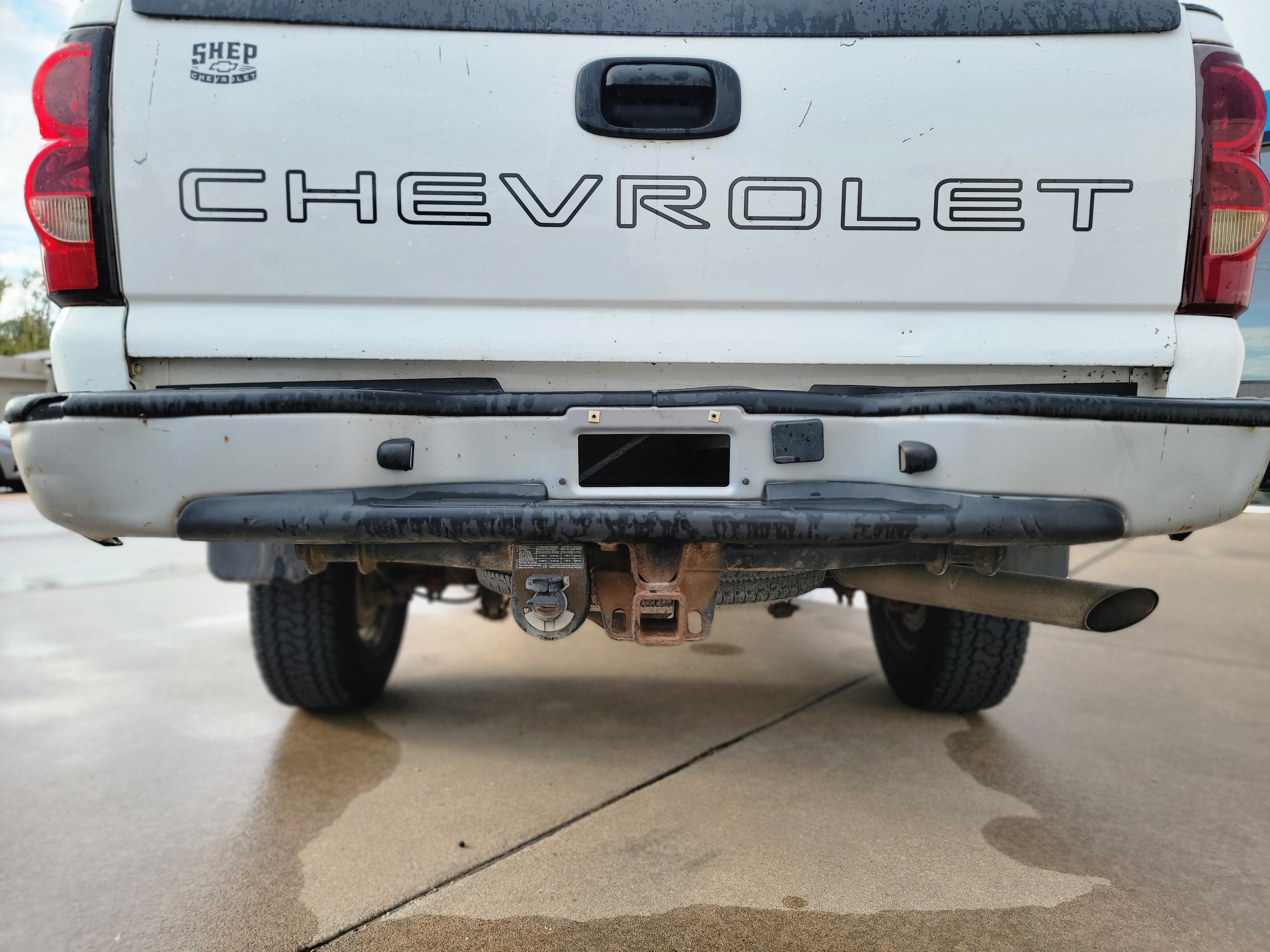 Used 2007 Summit White Chevrolet Work Truck image 8