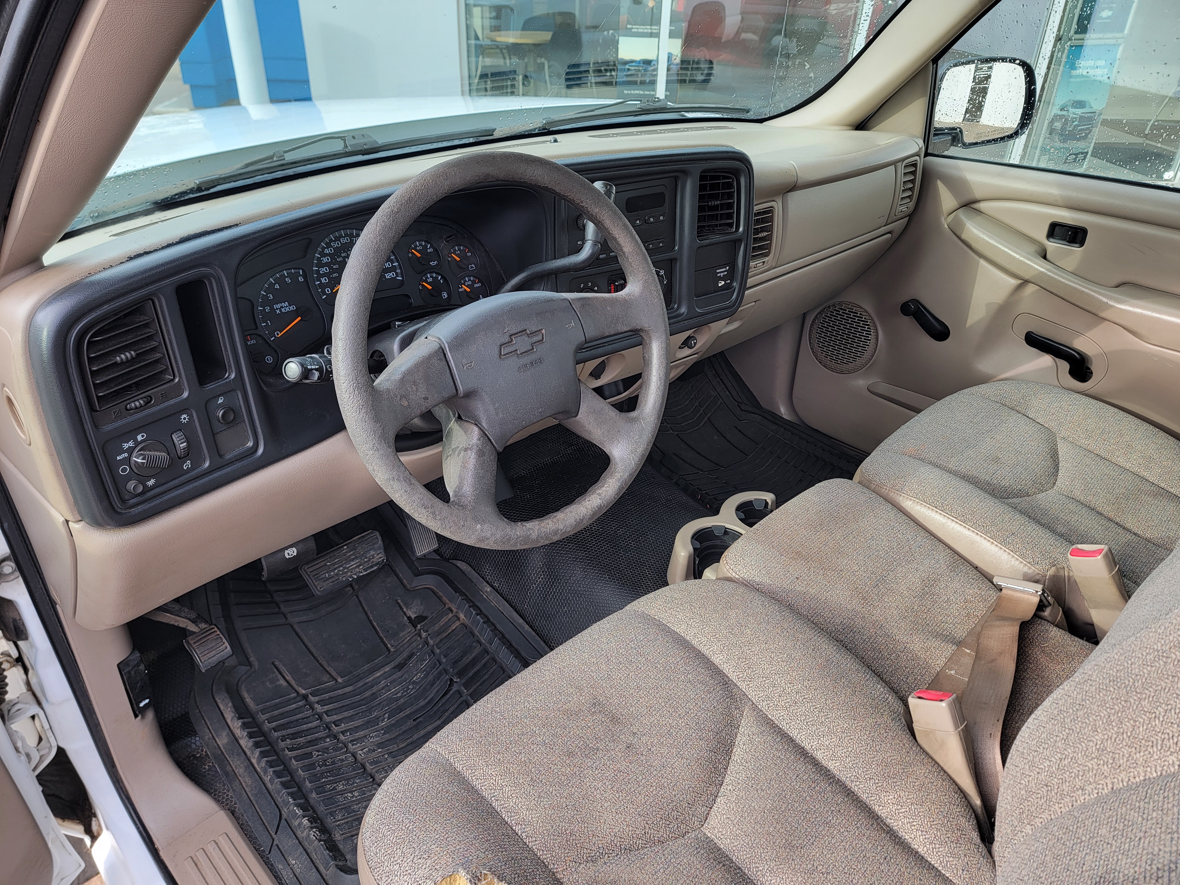 Used 2007 Summit White Chevrolet Work Truck image 14