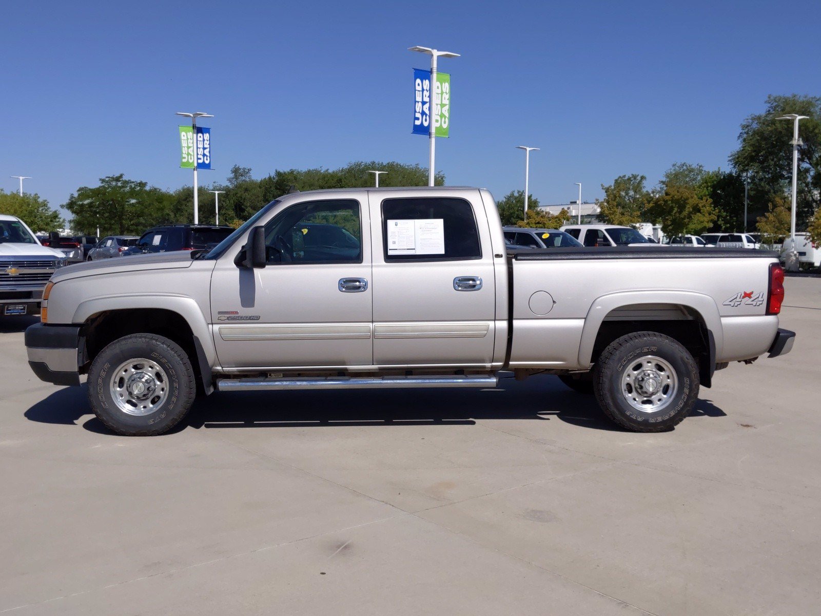 Pre-Owned 2006 Chevrolet Silverado 2500HD Work Truck NA LARGE PICK-UP