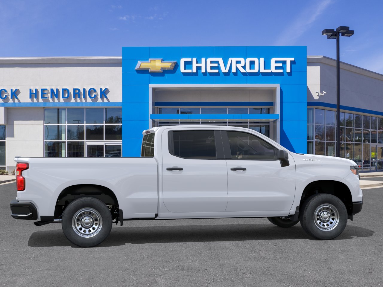 New 2026 Summit White Chevrolet WT image 31