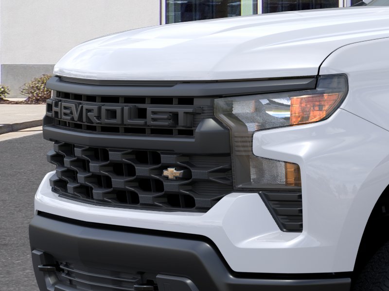 New 2026 Summit White Chevrolet WT image 39