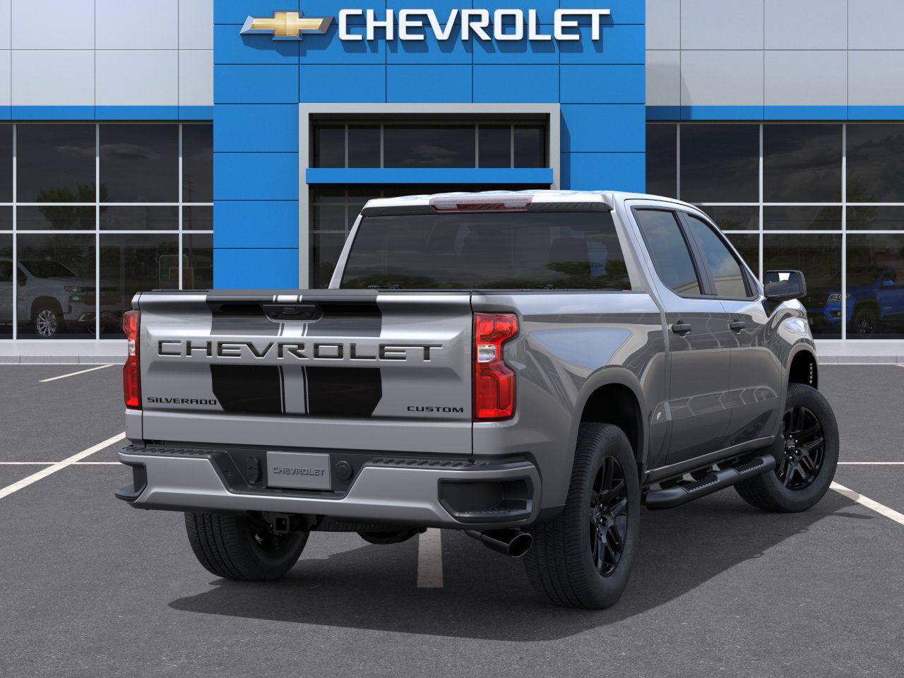 2026 Chevrolet Silverado Custom photo 4