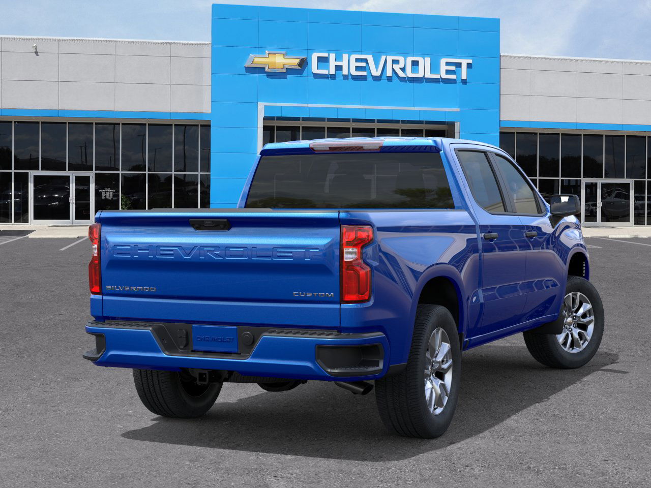 2025 Chevrolet Silverado Custom photo 4