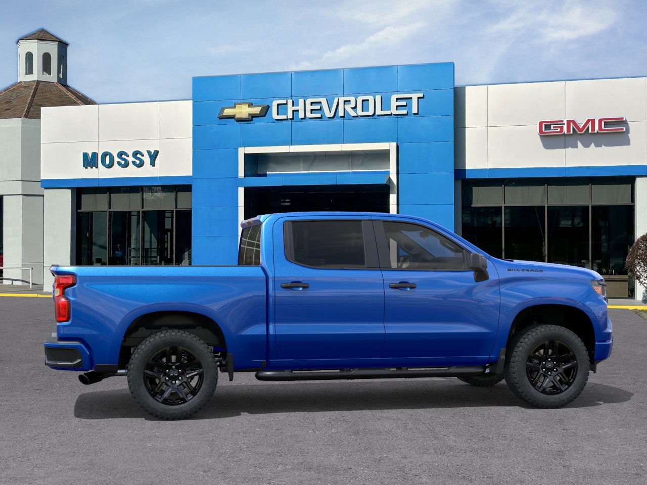 2026 Chevrolet Silverado Custom photo 5