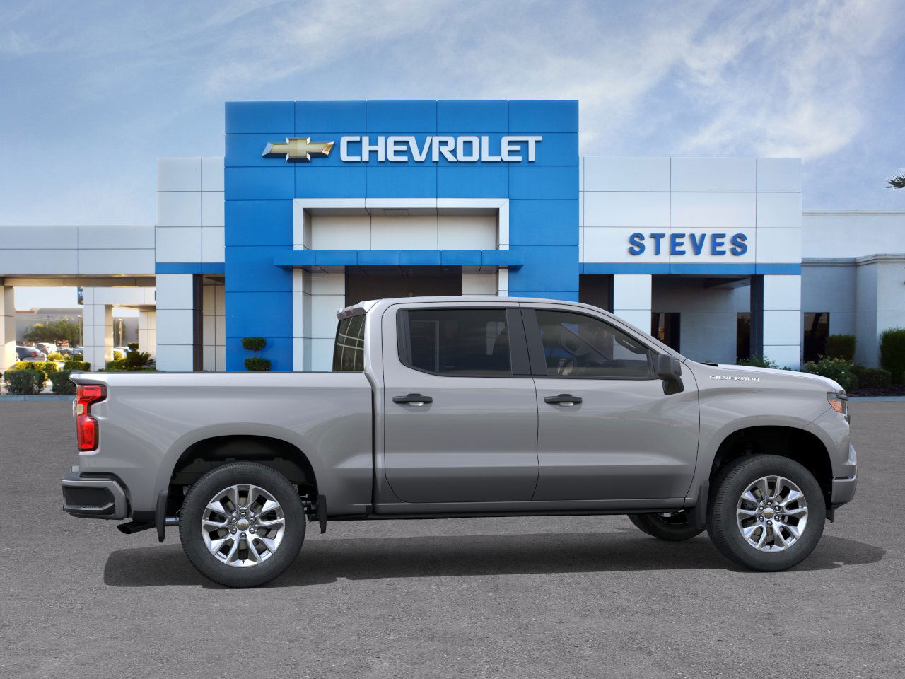 2025 Chevrolet Silverado 1500 Custom photo 5