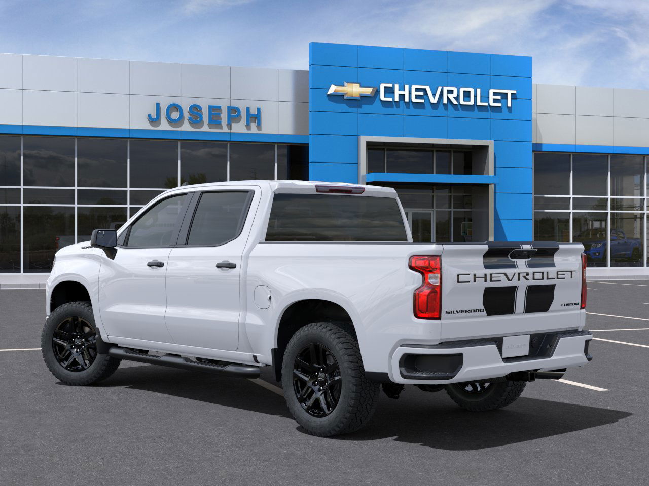 2025 Chevrolet Silverado 1500 Custom photo 3