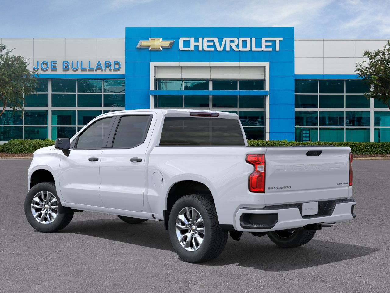 2026 Chevrolet Silverado 1500 Custom photo 3