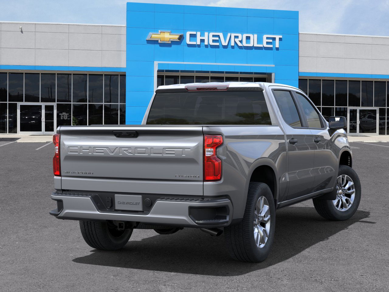 2025 Chevrolet Silverado Custom photo 4