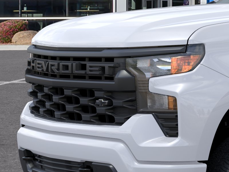 New 2026 Summit White Chevrolet Custom image 37
