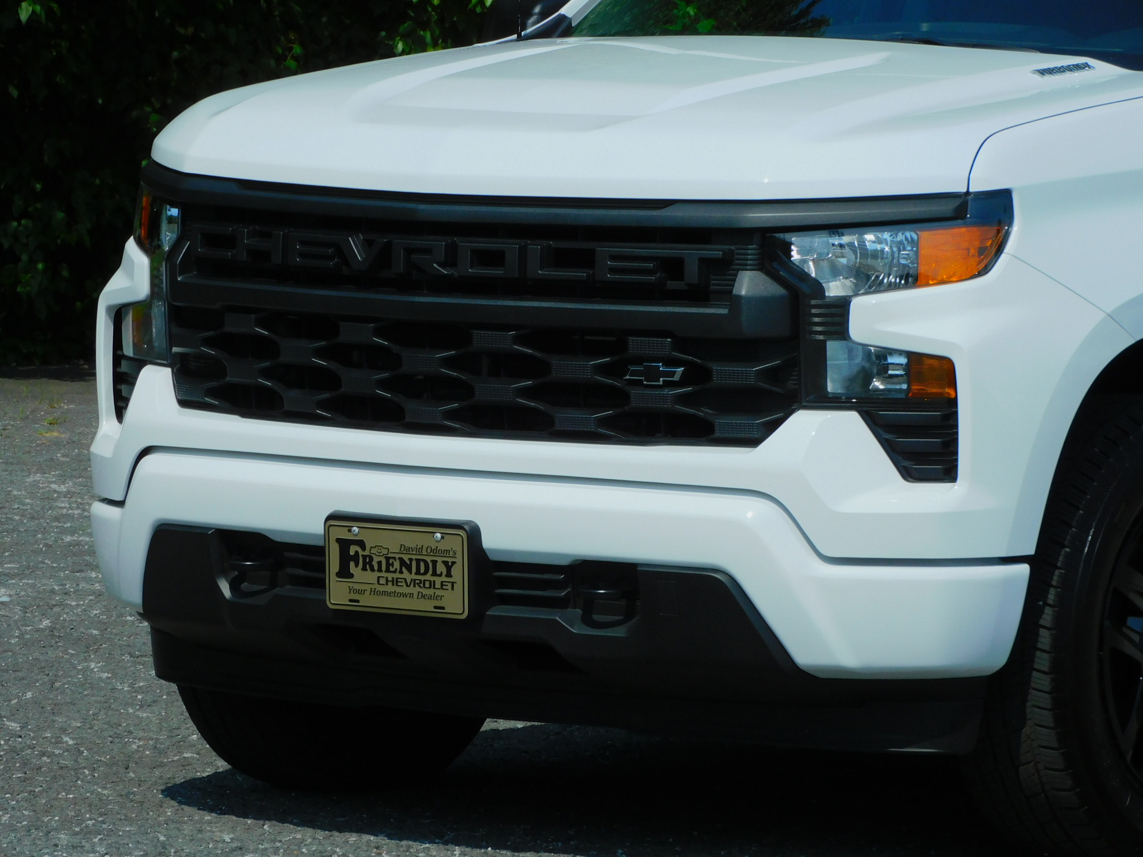 2025 Chevrolet Silverado 1500 Custom photo 3