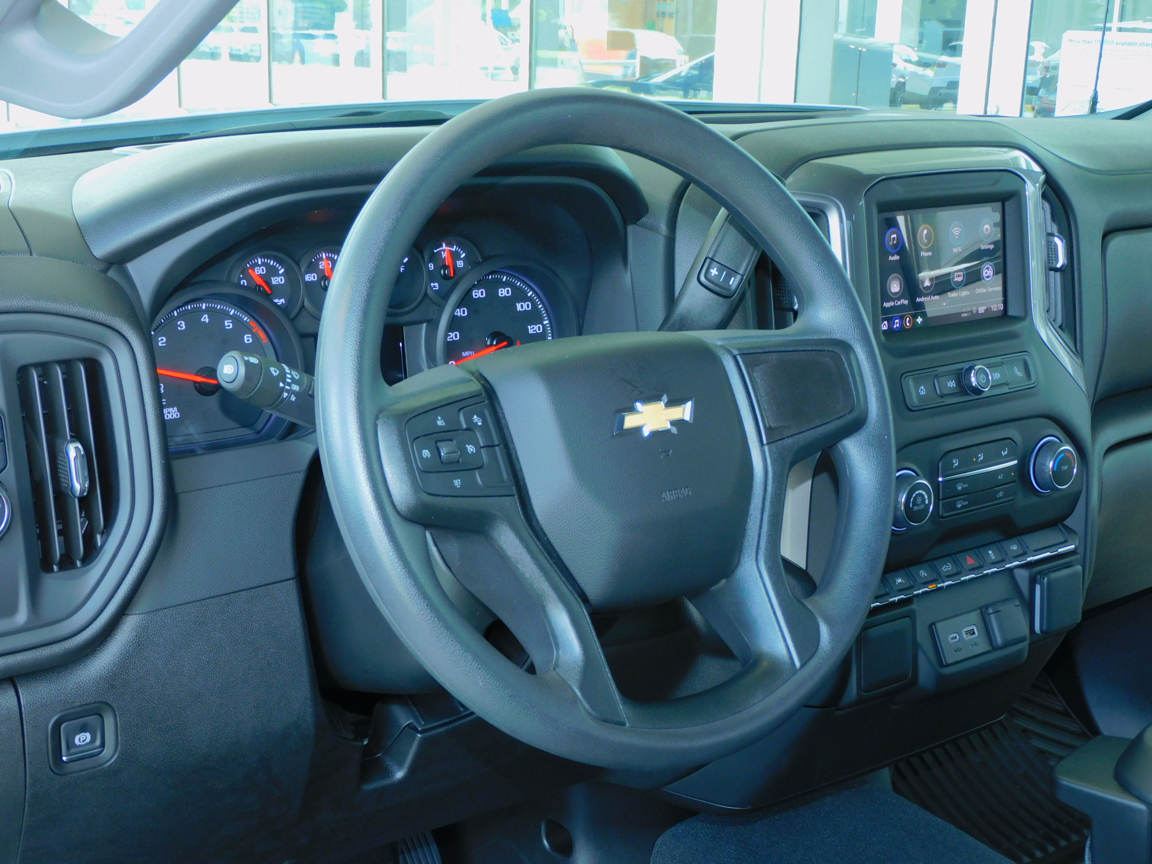 2025 Chevrolet Silverado 1500 Custom photo 10