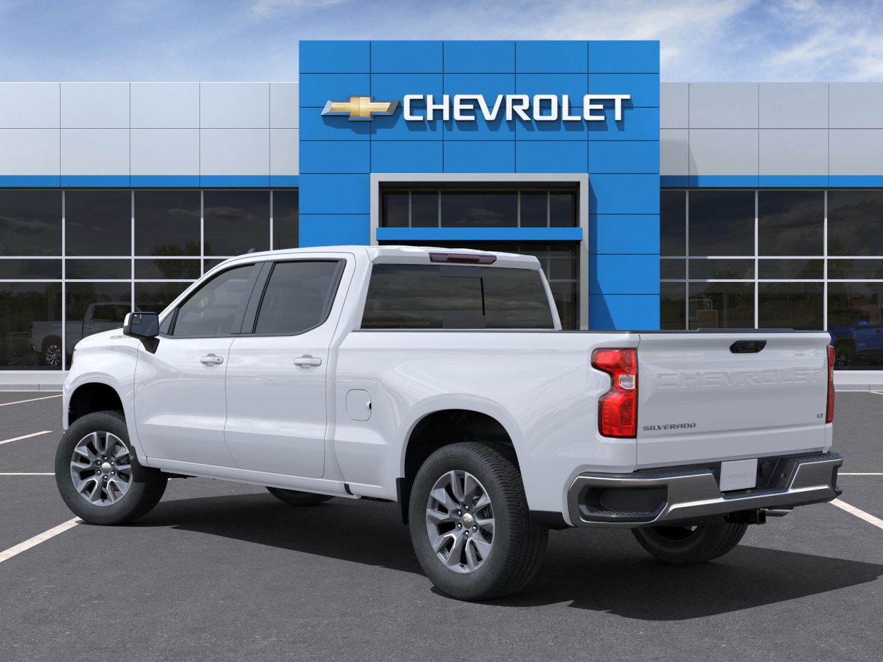 2025 Chevrolet Silverado LT photo 3