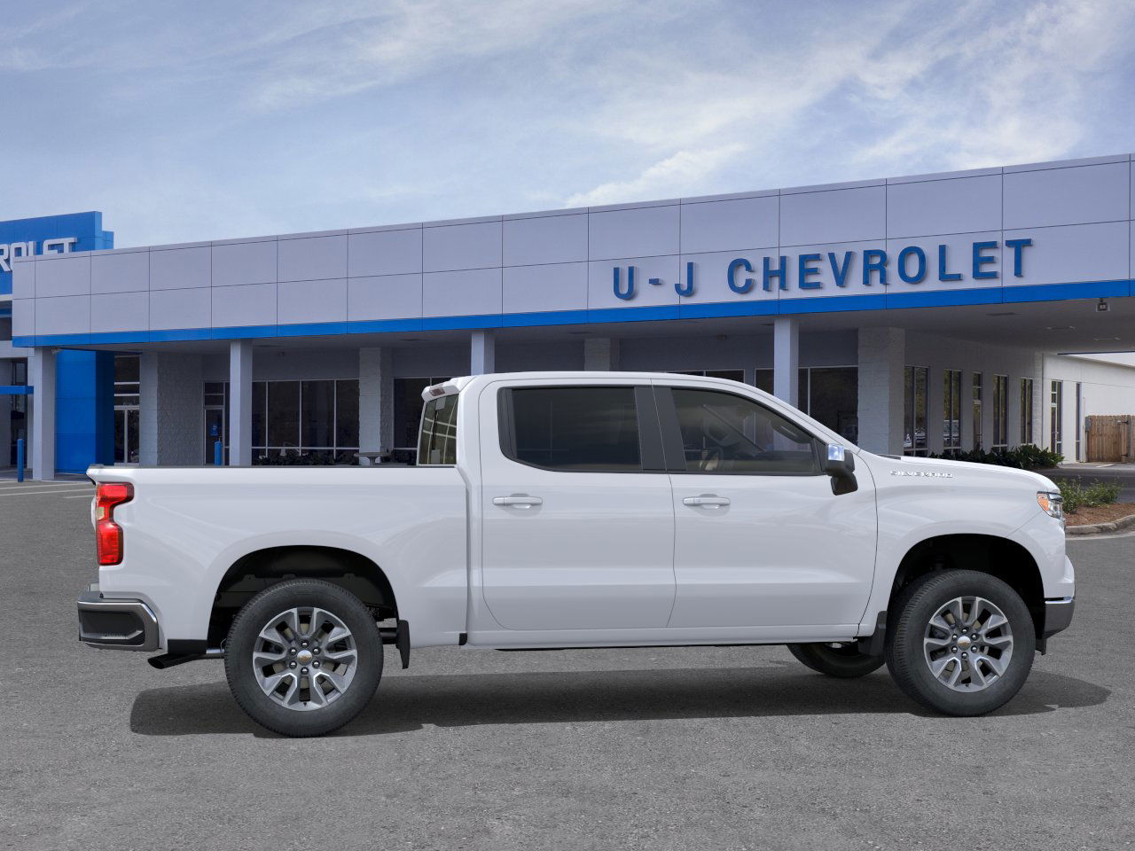 2026 Chevrolet Silverado 1500 LT photo 2