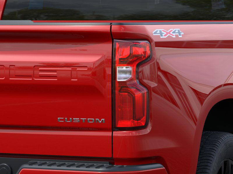 2024 Chevrolet Silverado 1500 Custom photo 11