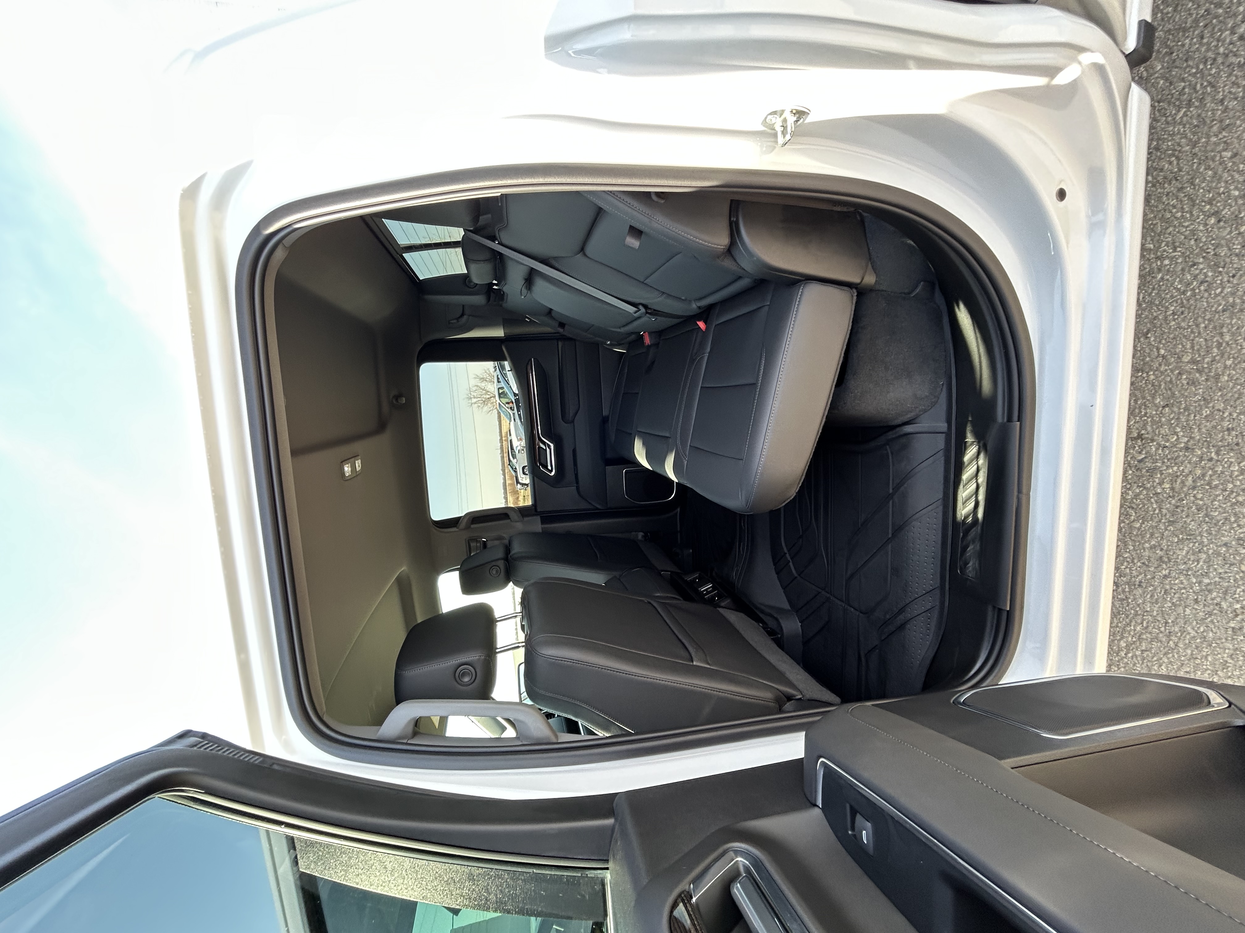 Used 2023 Chevrolet Silverado 1500 LT with VIN 1GCPDDEK9PZ135410 for sale in Bottineau, ND