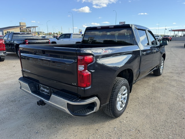 2022 Chevrolet Silverado 1500 LT - Photo 7