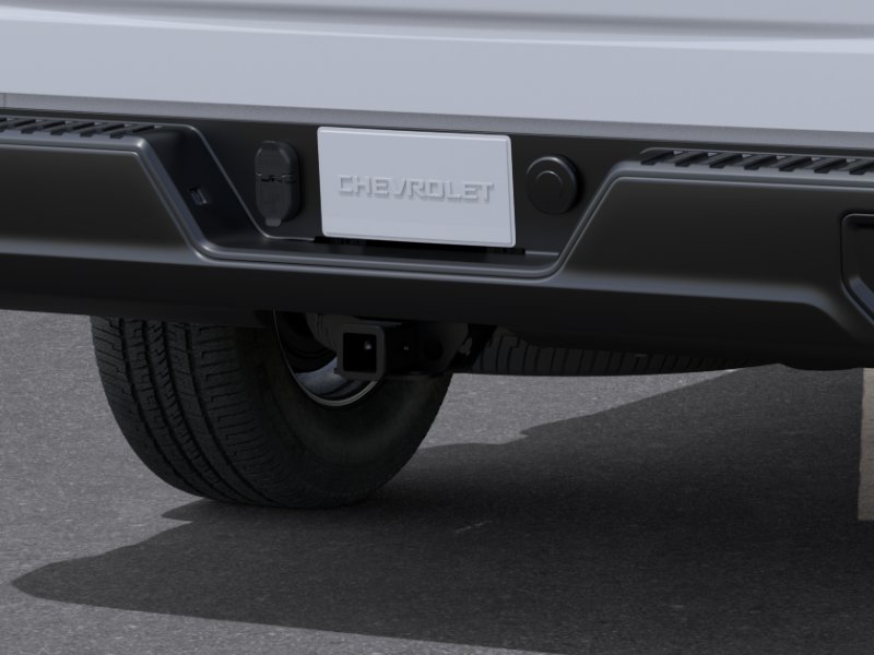 New 2026 Summit White Chevrolet WT image 38