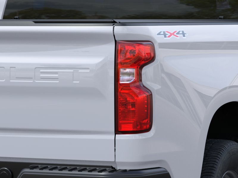 New 2026 Summit White Chevrolet WT image 11