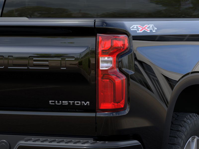 2025 Chevrolet Silverado 1500 Custom photo 11